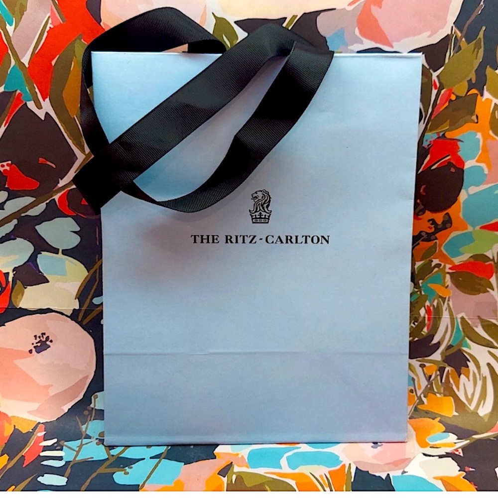 NEW Authentic Ritz Carlton Gift Bag - Blue